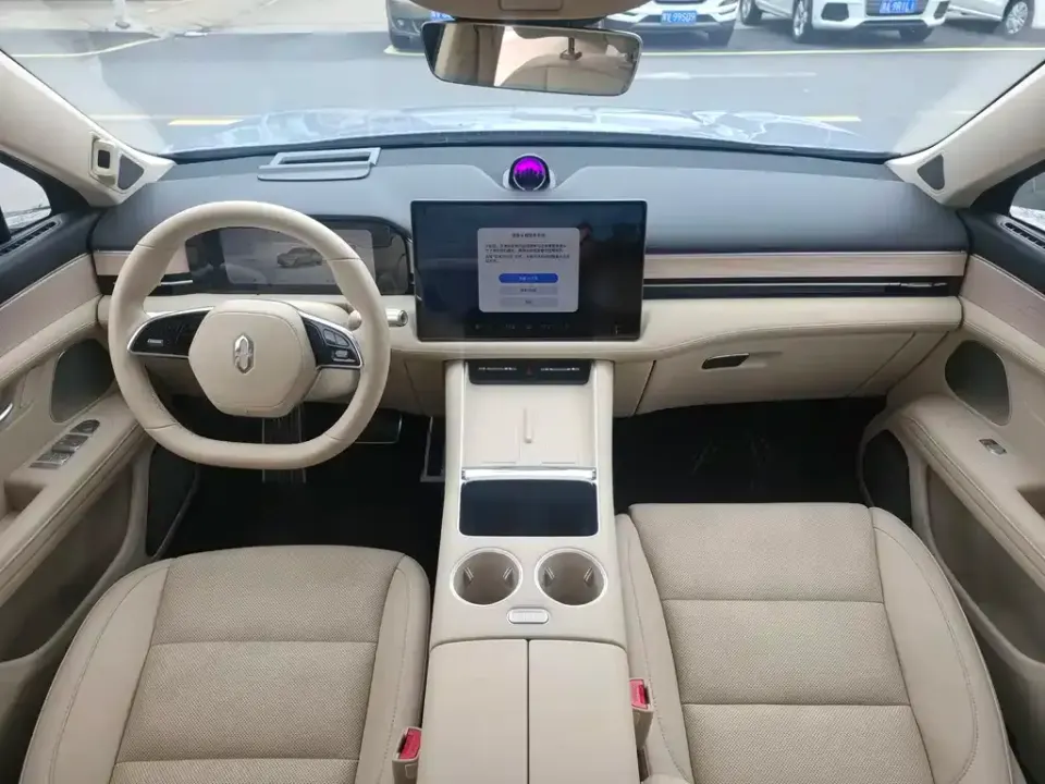 AITO AITO M5