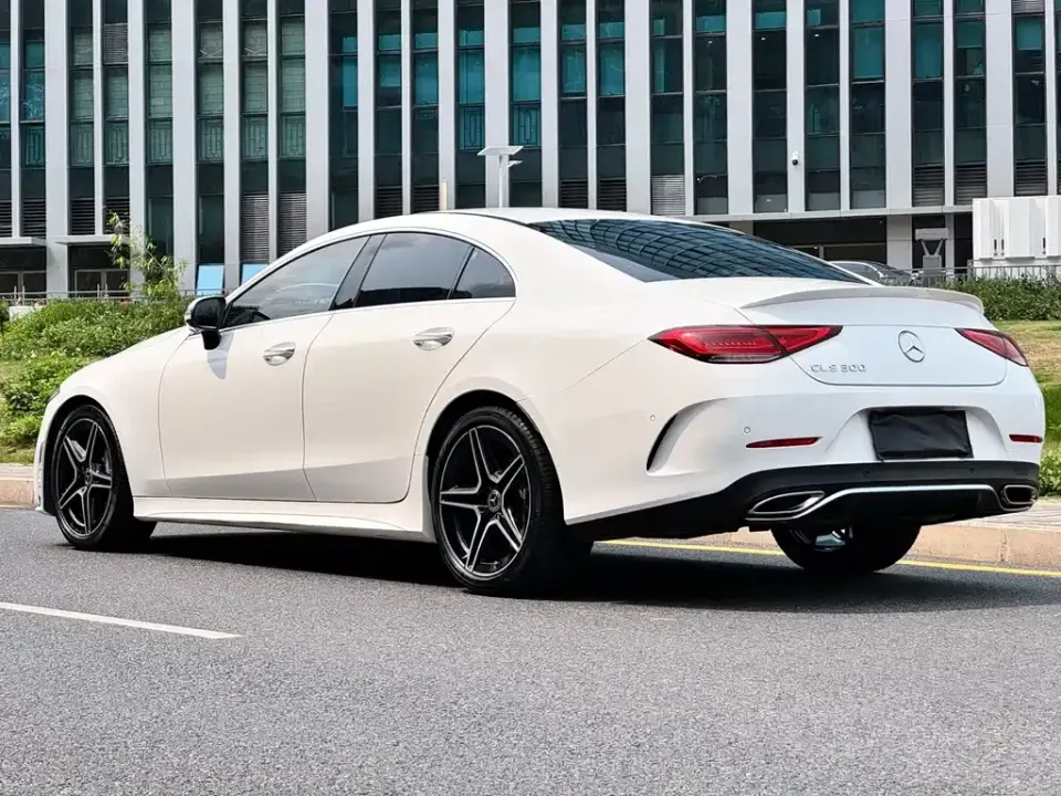 Mercedes-Benz CLS