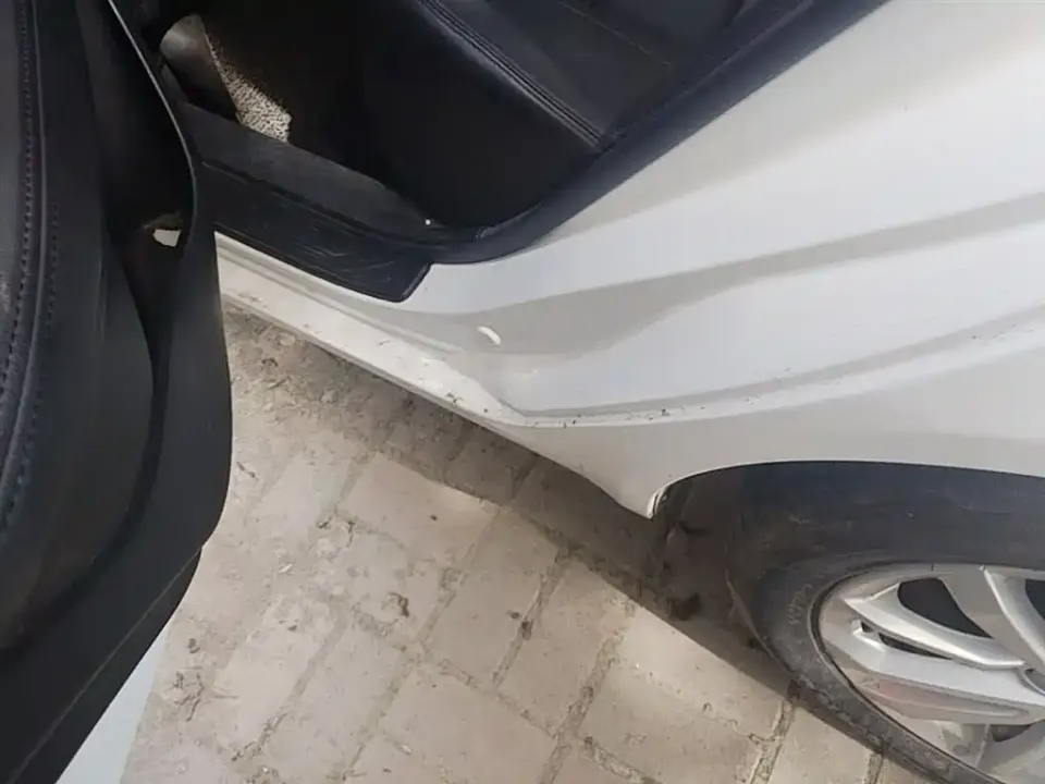Geely Vision