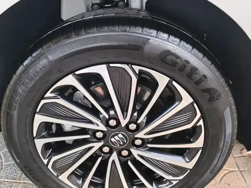 Buick GL8 Hybrid