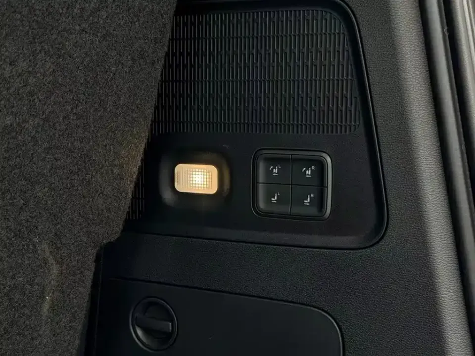 Hongqi Hongqi HQ9 PHEV