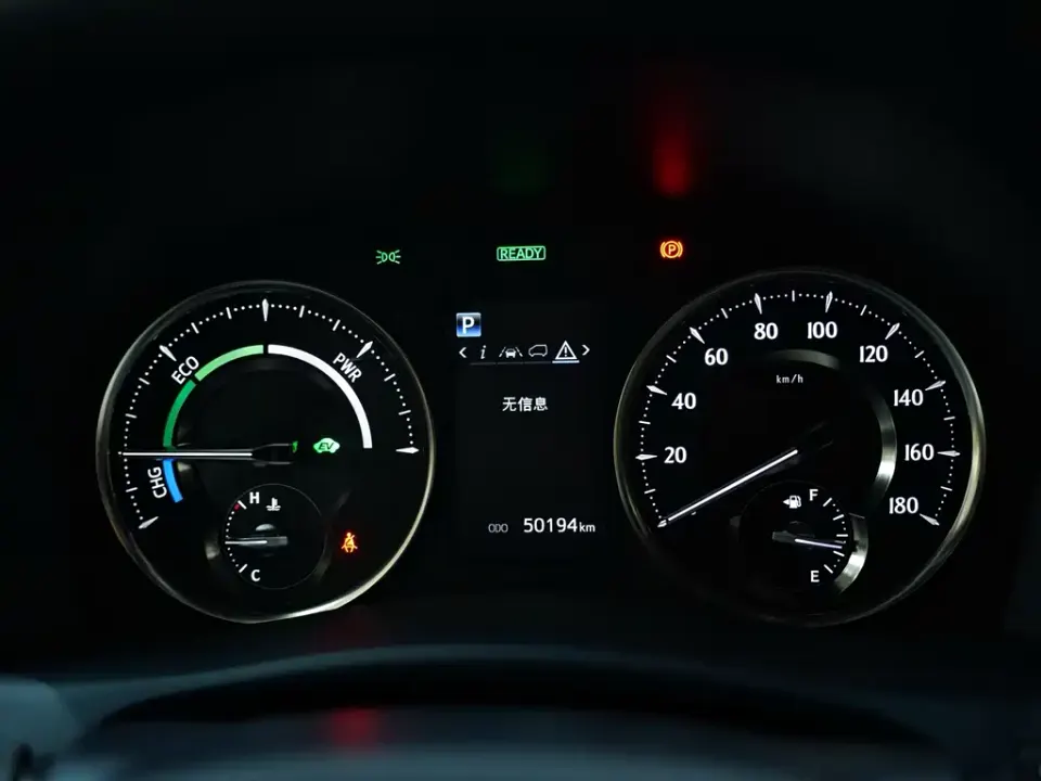 Lexus LM