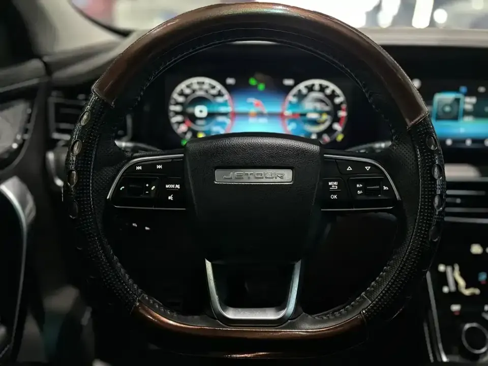 Jetour X90