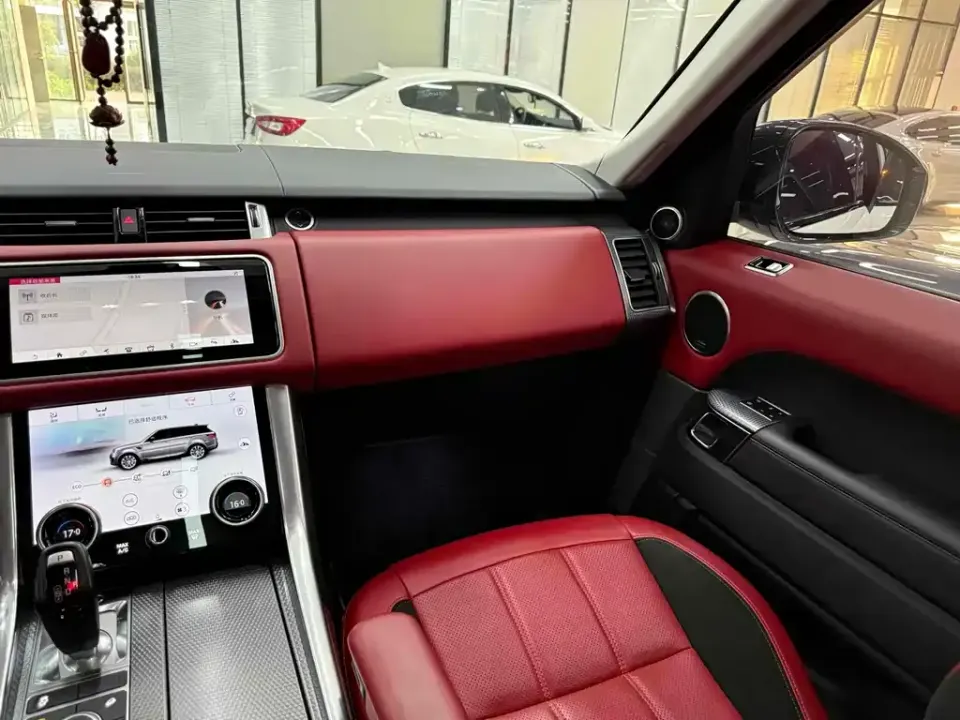 Land Rover Sport
