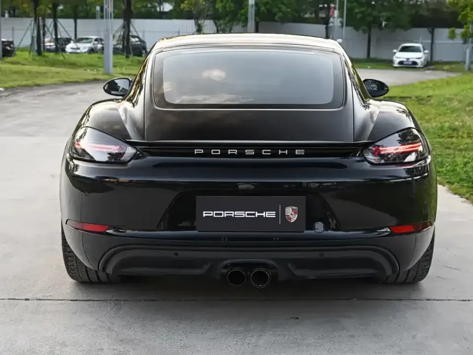 Porsche 718