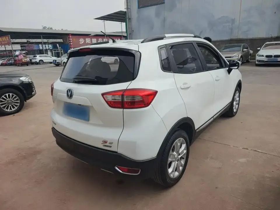 Changan CS15