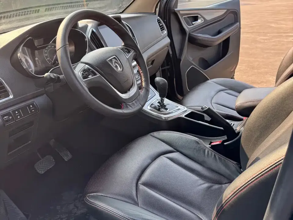 Baojun 560