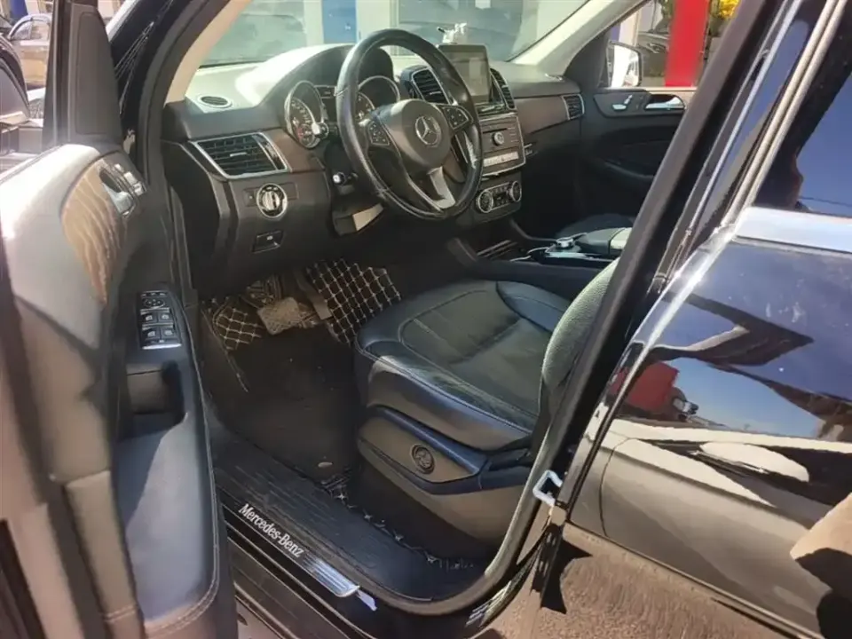 Mercedes-Benz GLE