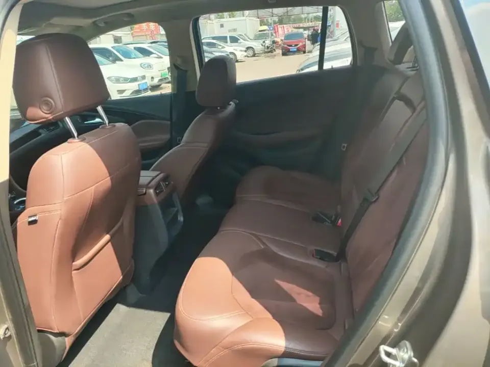 Buick Envision Plus