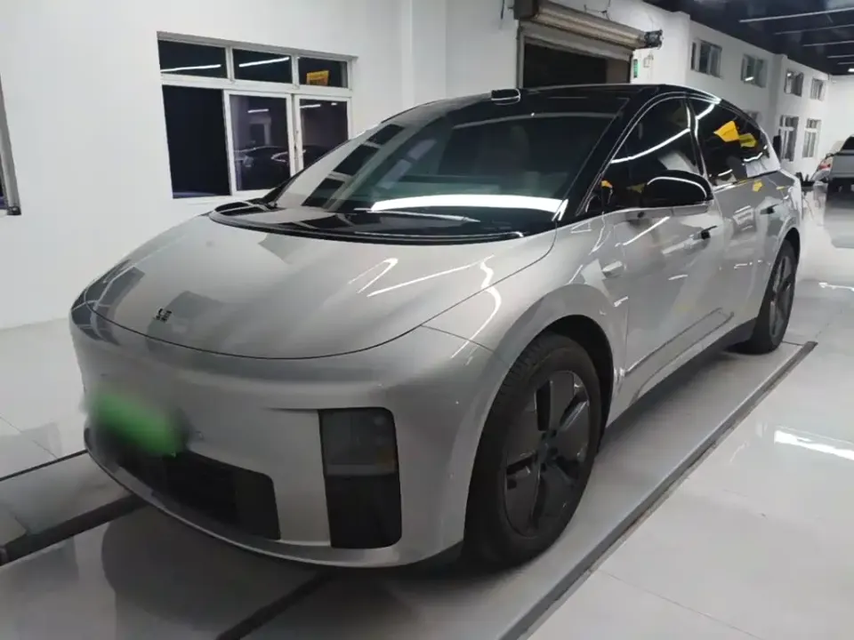 Li Li i6