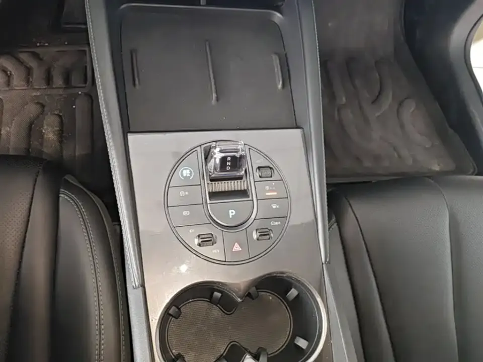 BYD Seal 06