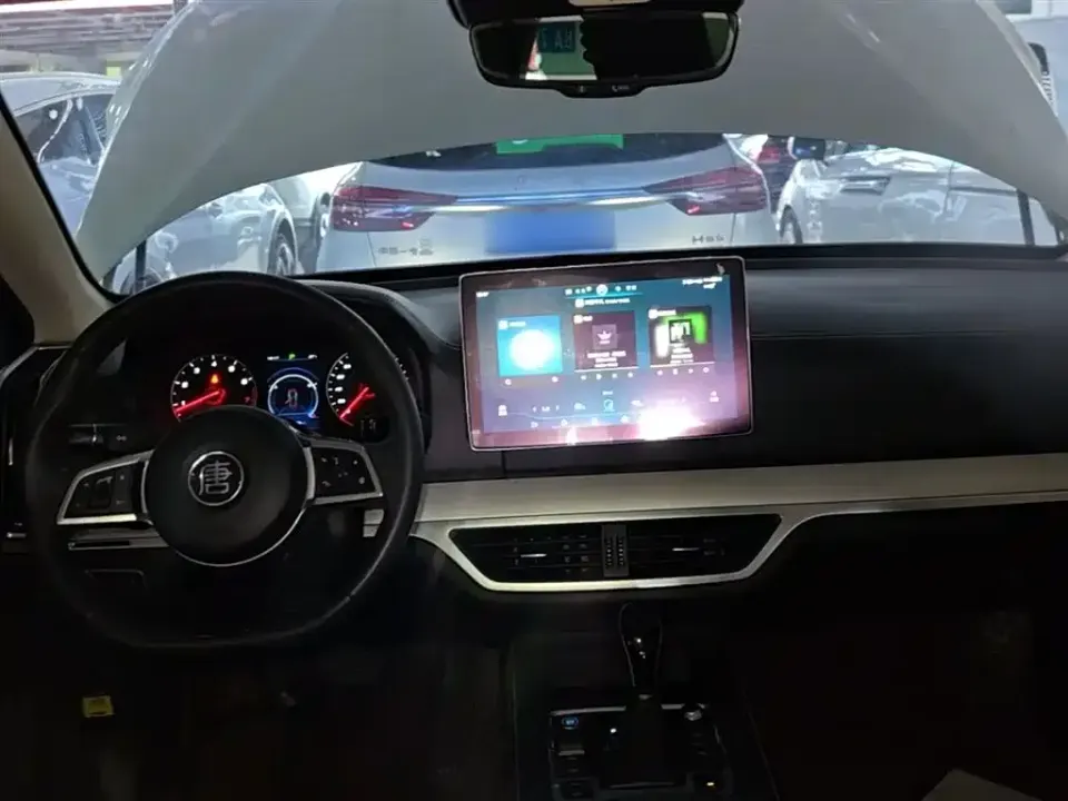 BYD Tang