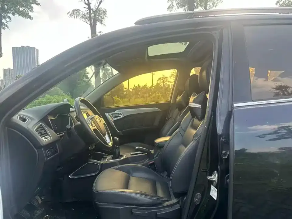 Geely Vision X6
