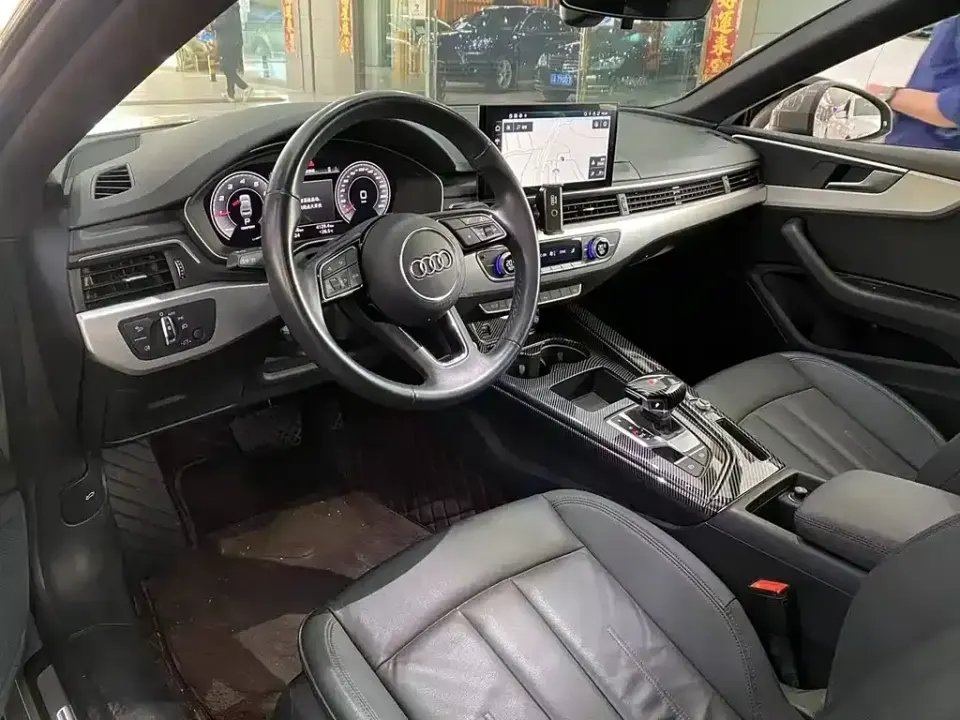 Audi A5 (Import)