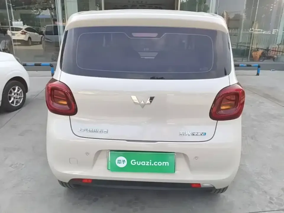 Wuling MINIEV