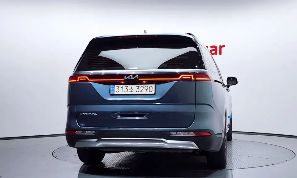 Kia Canival