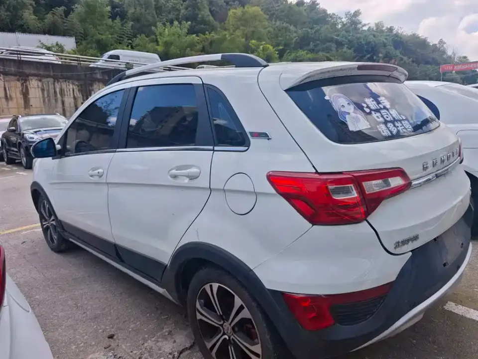 BAIC Senova X25