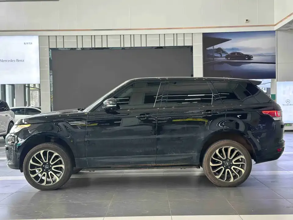 Land Rover Sport