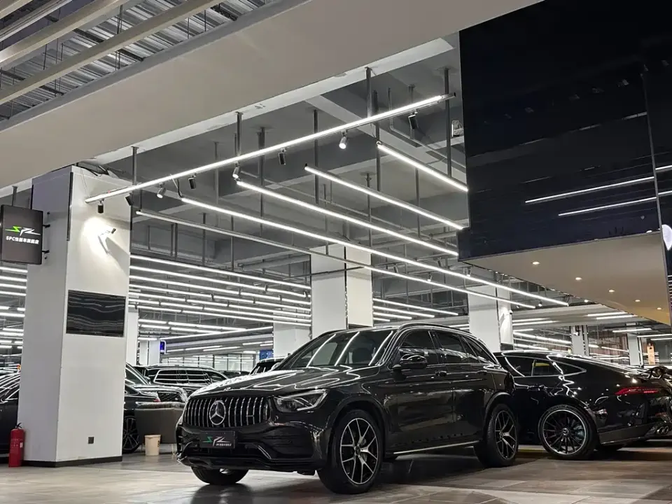 Mercedes-Benz GLC AMG