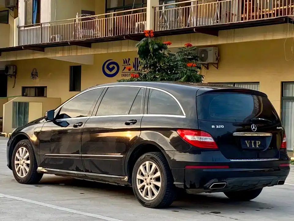 Mercedes-Benz R-Class