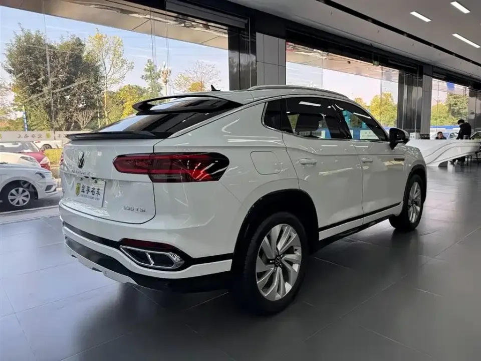 Volkswagen X