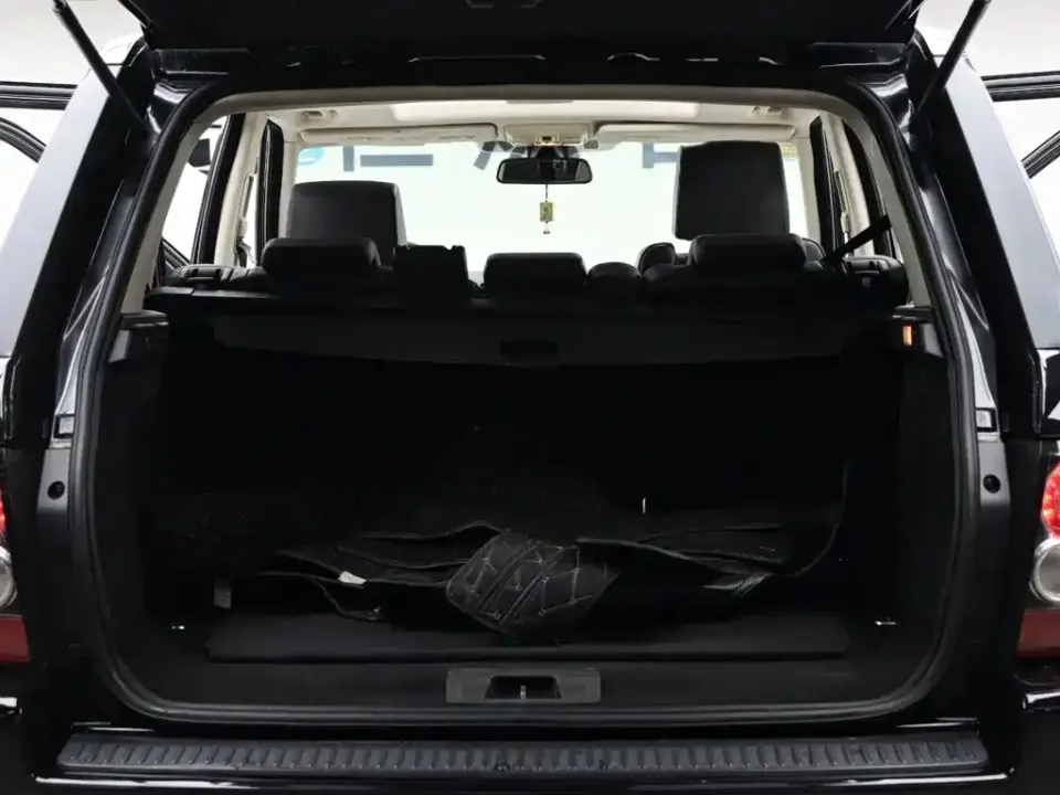 Land Rover Sport