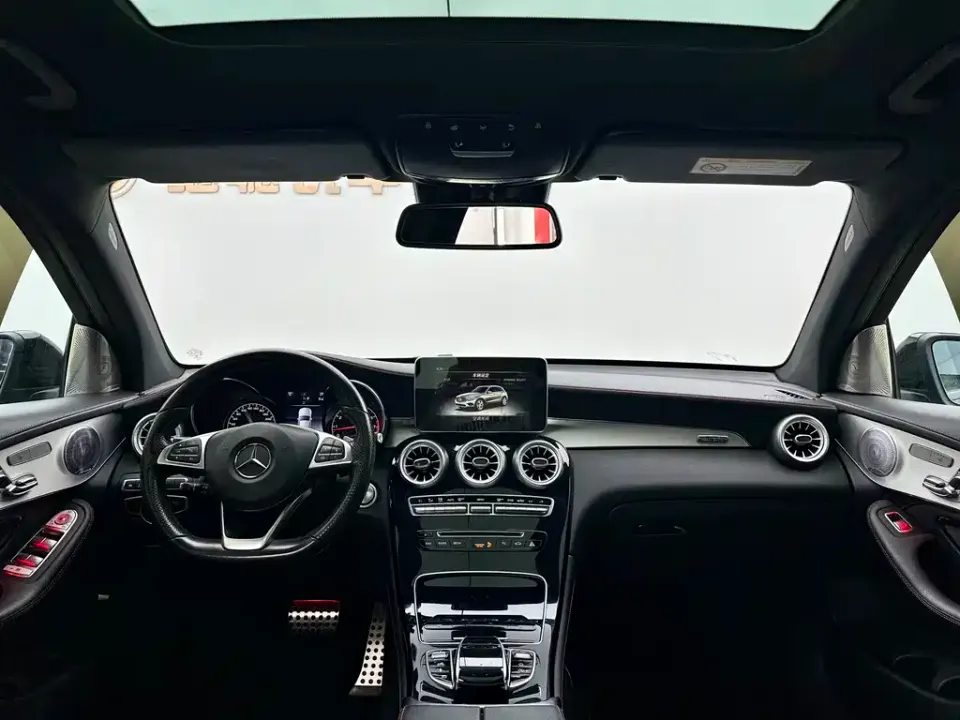 Mercedes-Benz GLC AMG
