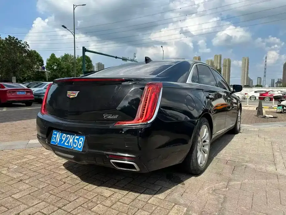 Cadillac XTS