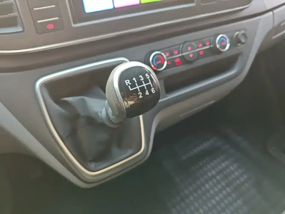 Maxus V80