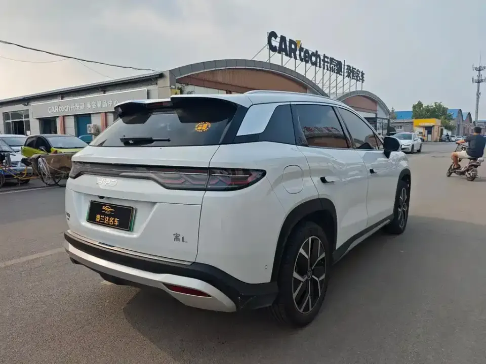 BYD L DM-i