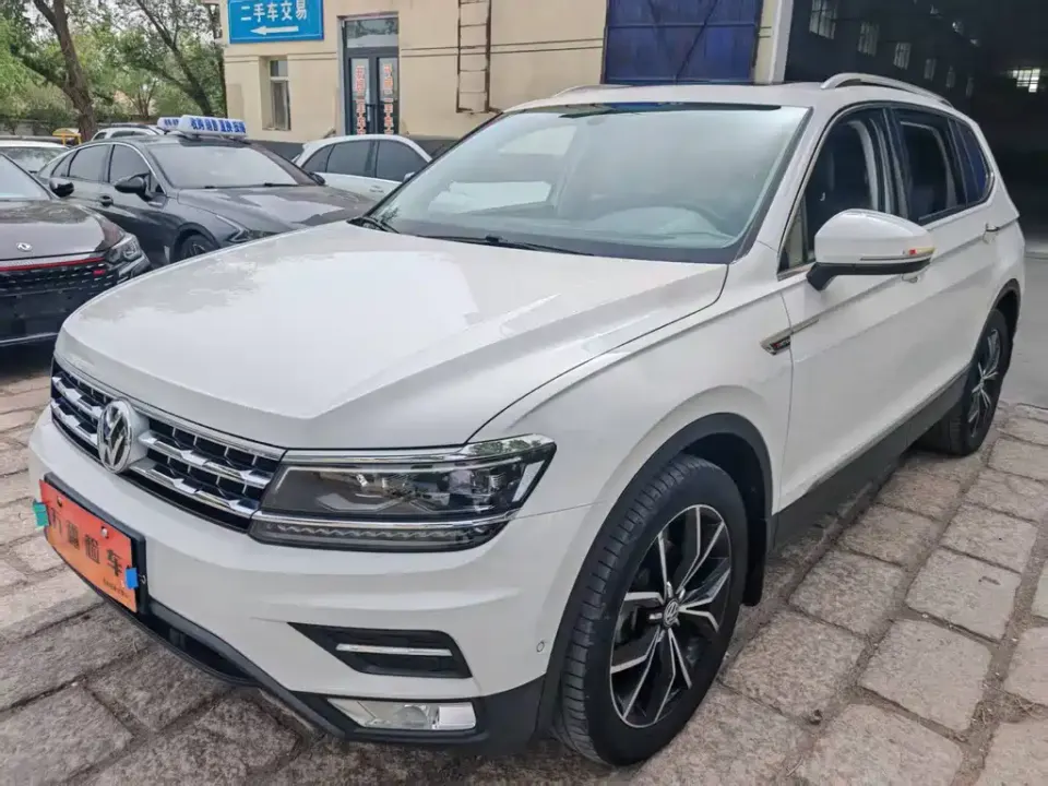 Volkswagen Tiguan L