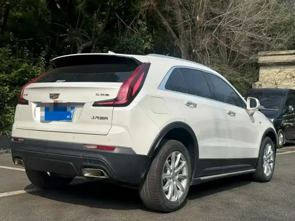 Cadillac XT4