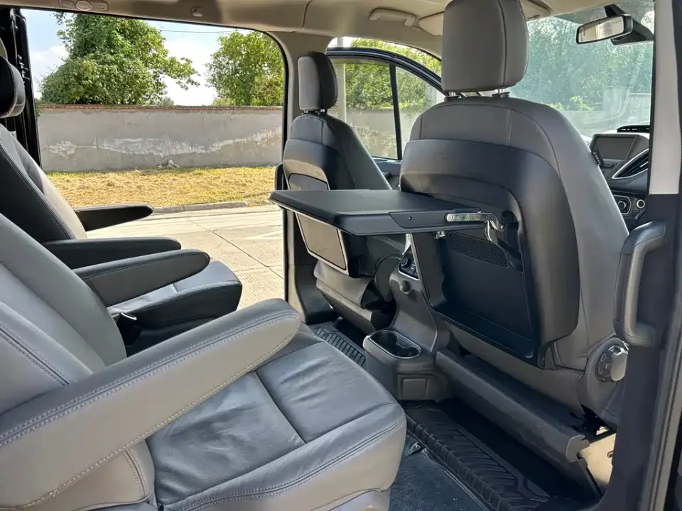 Ford Tourneo
