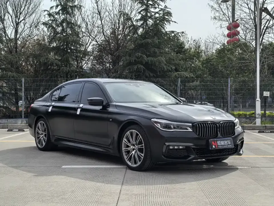 BMW 7-Series