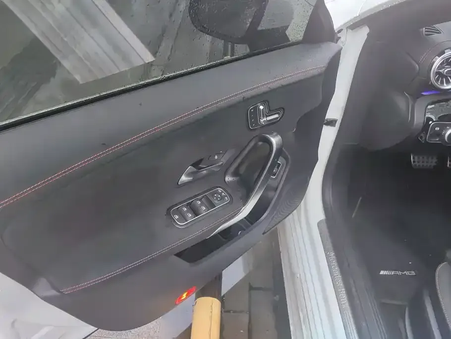 Mercedes-Benz CLA (Import)
