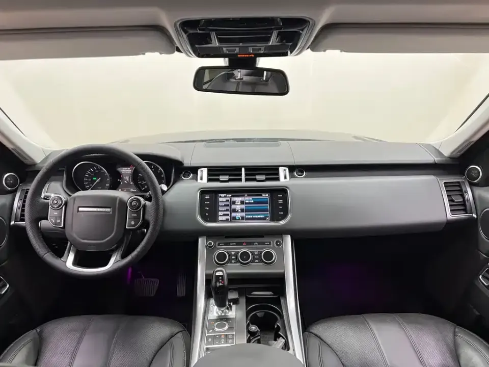 Land Rover Sport