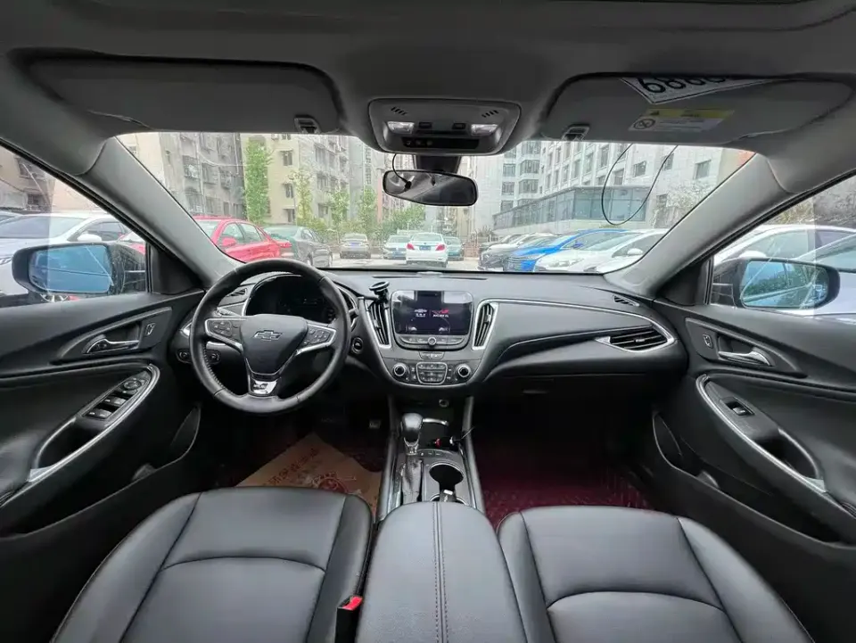 Chevrolet Malibu XL