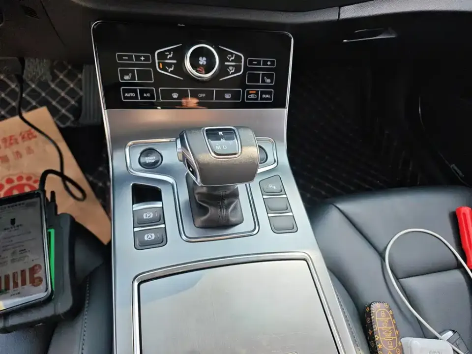 Hongqi Hongqi H5