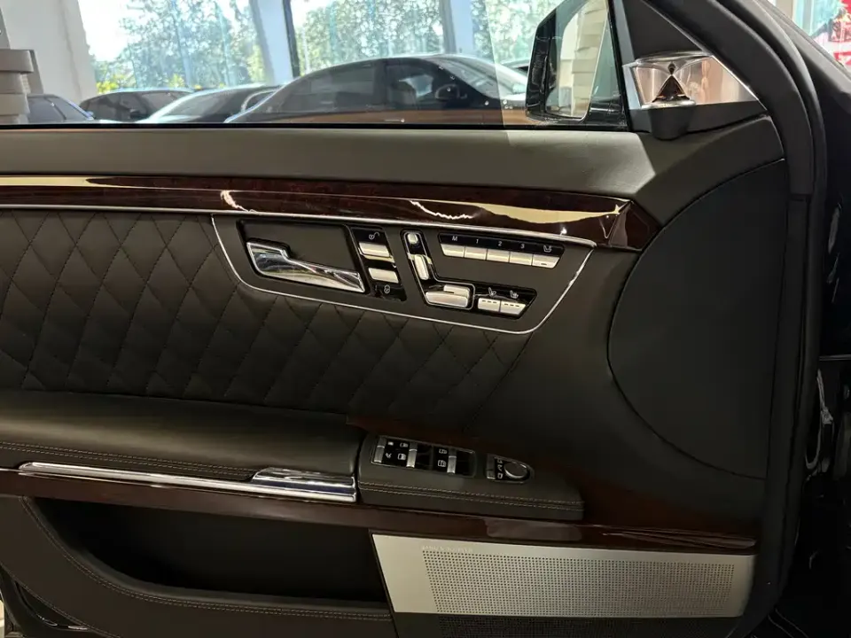 Mercedes-Benz S-Class AMG