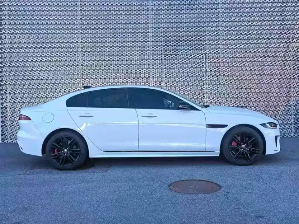 Jaguar XEL