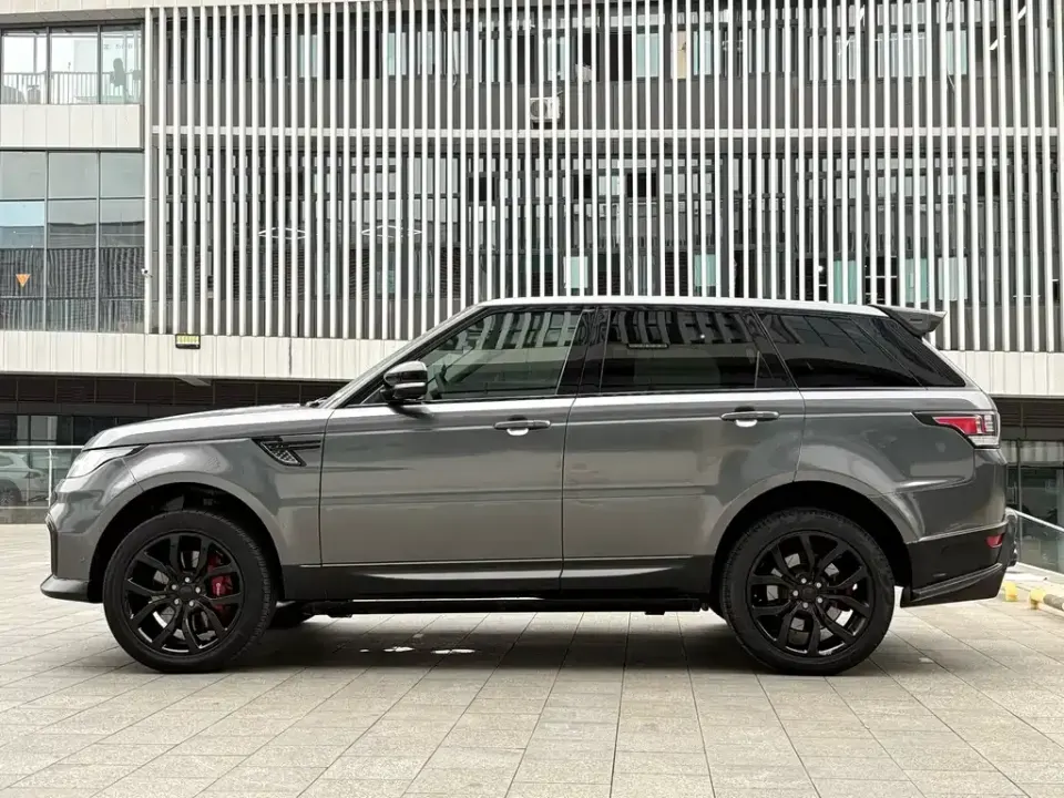 Land Rover Sport