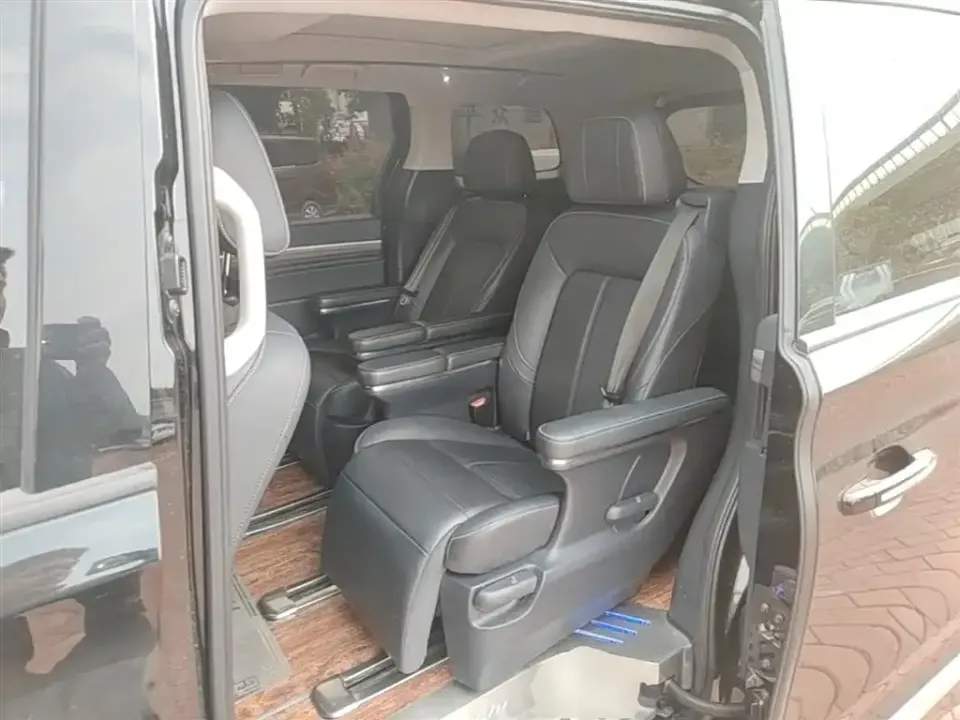 GAC Trumpchi M8