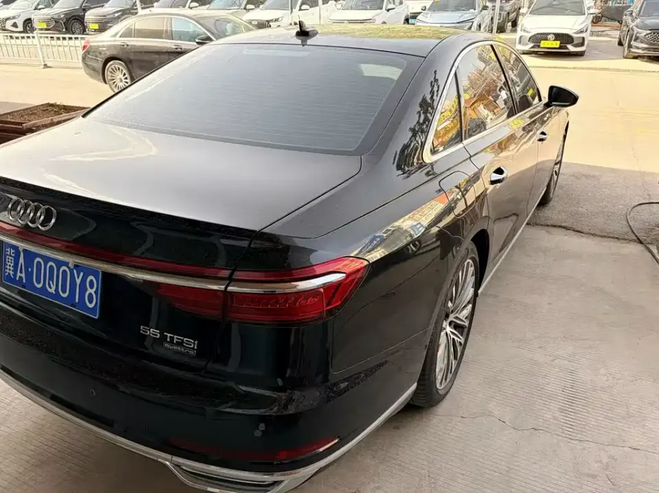 Audi A8