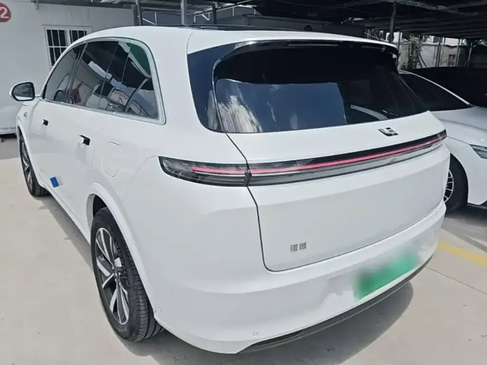 Li Li L7