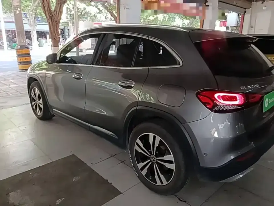 Mercedes-Benz GLA