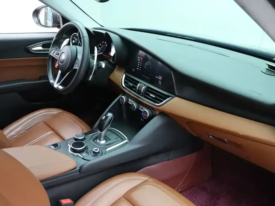 Alfa Romeo Giulia