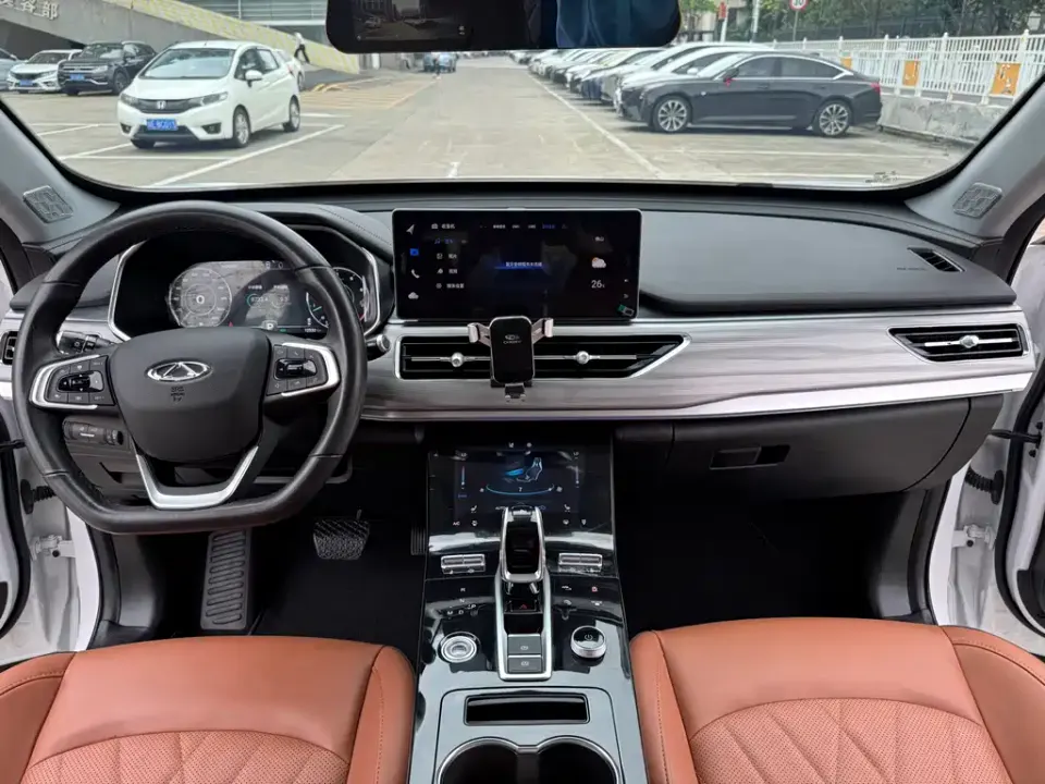 Chery Tiggo 8