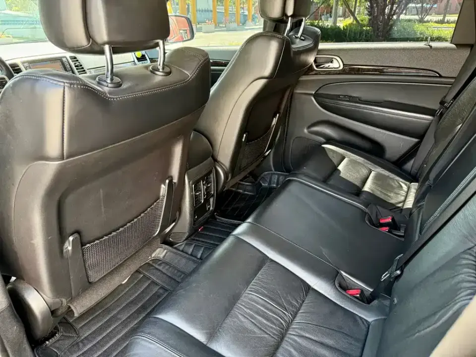 Jeep Grand Cherokee (Import)