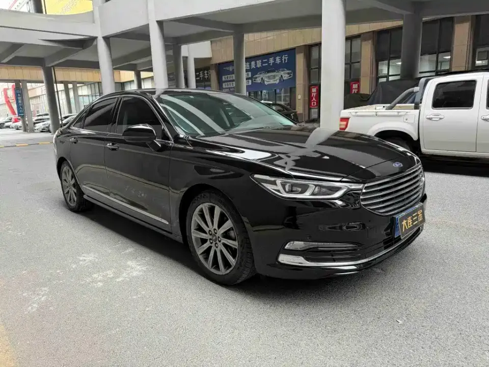 Ford Taurus