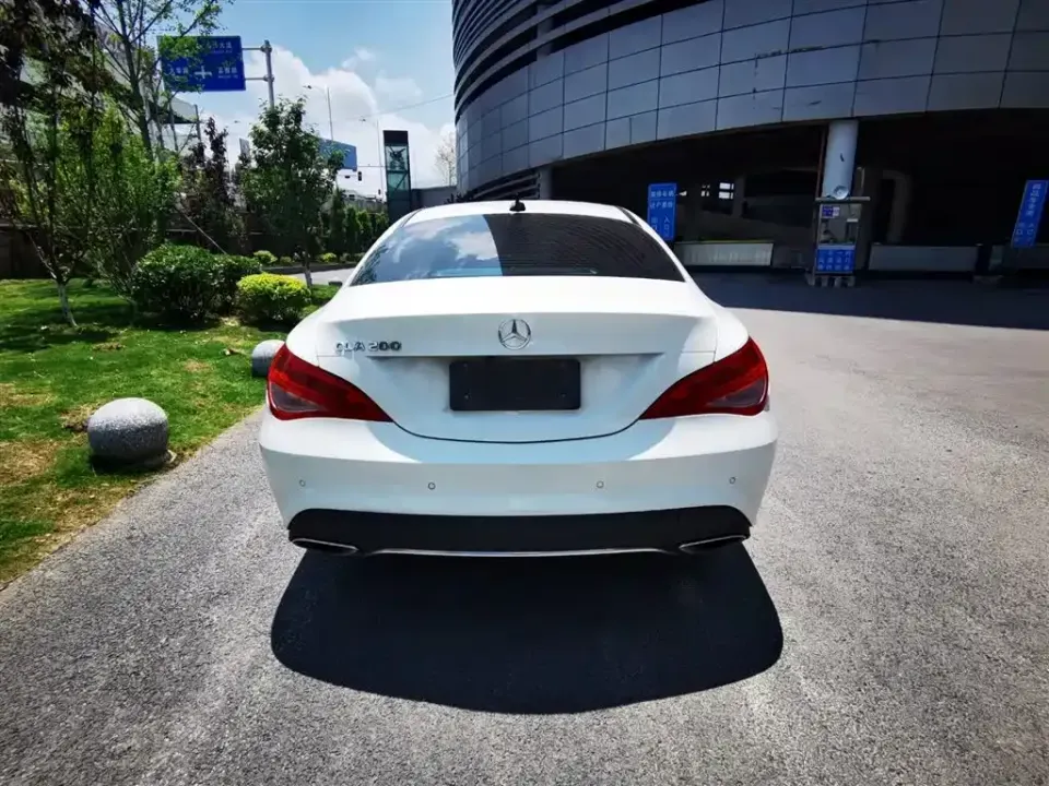 Mercedes-Benz CLA (Import)